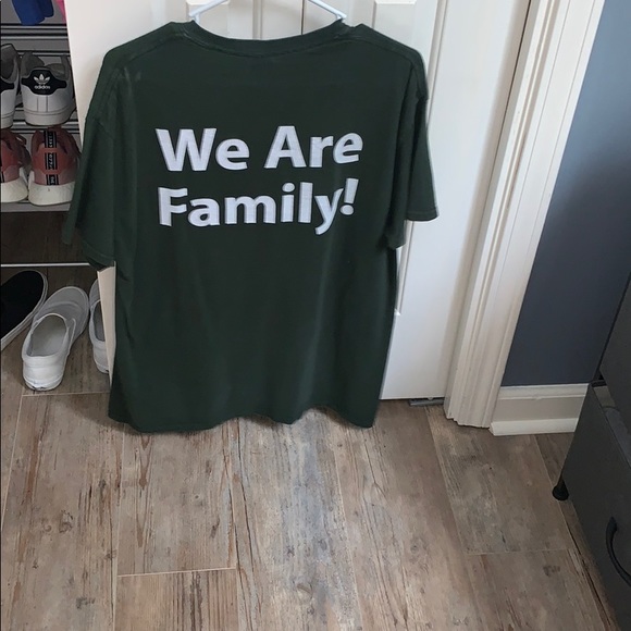 t-shirt - Picture 2 of 2